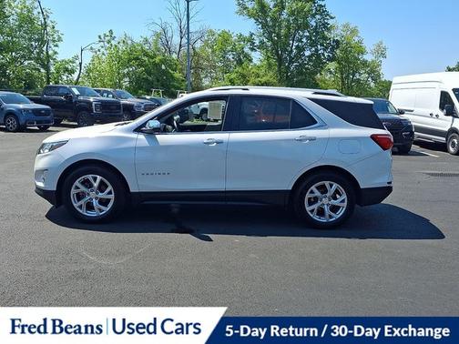 Iridescent Pearl Tricoat 2018 Chevrolet Equinox PREMIER W/1LZ