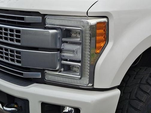 2019 Ford F-250 PLATINUM