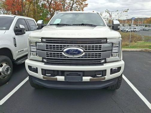 2019 Ford F-250 PLATINUM