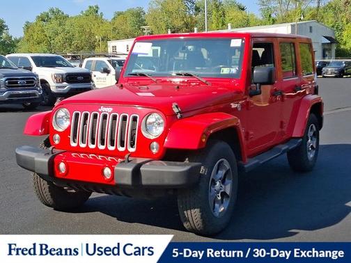 2016 Jeep Wrangler Unlimited SAHARA
