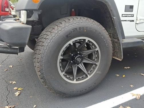 2018 Jeep Wrangler SPORT