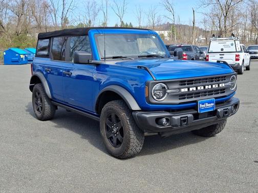 2022 Ford Bronco BLACK DIAMOND