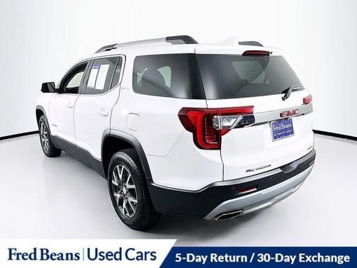 2022 GMC Acadia SLE