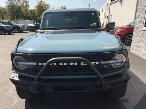 2023 Ford Bronco WILDTRAK