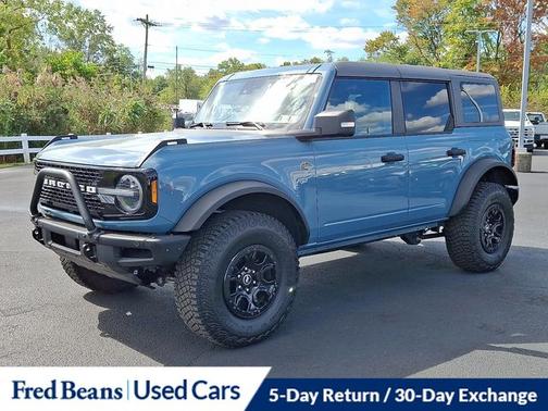 2023 Ford Bronco WILDTRAK