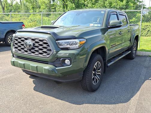2021 Toyota Tacoma TRD SPORT