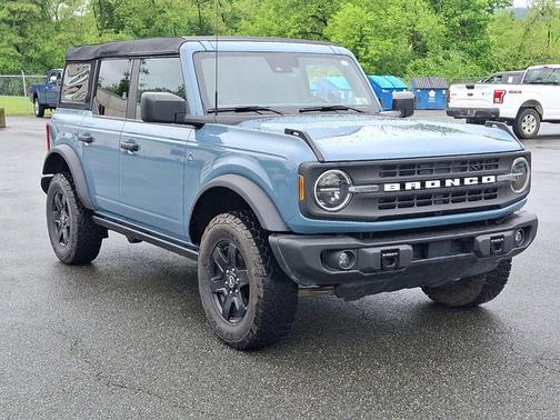 2022 Ford Bronco BLACK DIAMOND