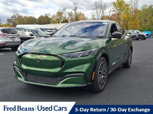 2024 Ford Mustang Mach-E PREMIUM