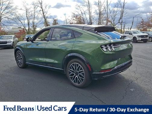 2024 Ford Mustang Mach-E PREMIUM