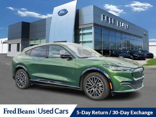 2024 Ford Mustang Mach-E PREMIUM