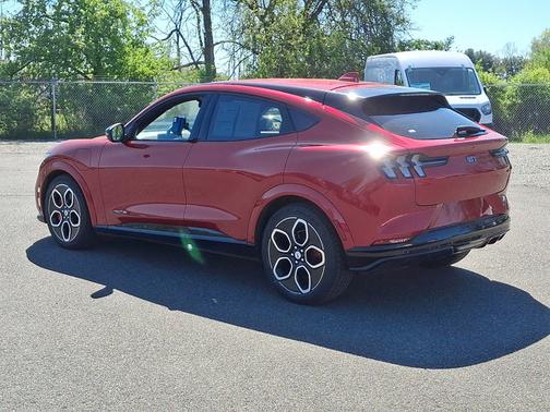 2021 Ford Mustang Mach-E GT