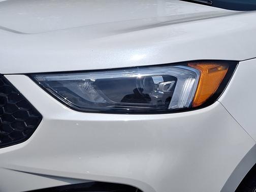2022 Ford Edge ST LINE