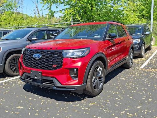 RAPID RED MET TINTED CC 2025 Ford Explorer ST
