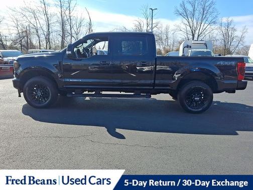 AGATE BLACK 2022 Ford F-350 LARIAT SUPER DUTY