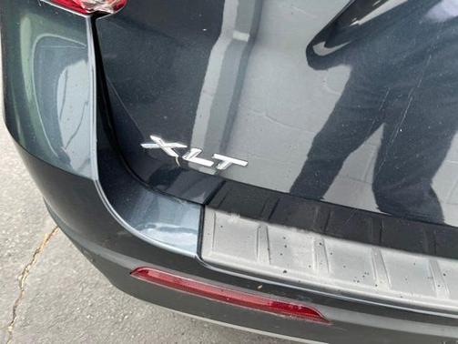 STONE BLUE METALLIC 2022 Ford Explorer XLT