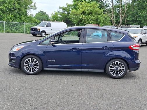 2017 Ford C-Max Hybrid TITANIUM