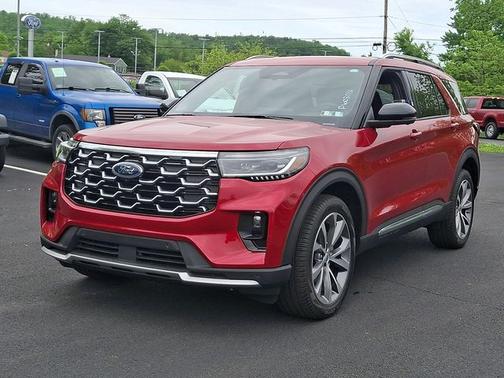 RAPID RED MET TINTED CC 2025 Ford Explorer PLATINUM