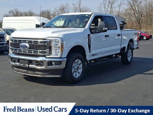 OXFORD WHITE 2024 Ford F-250 XLT