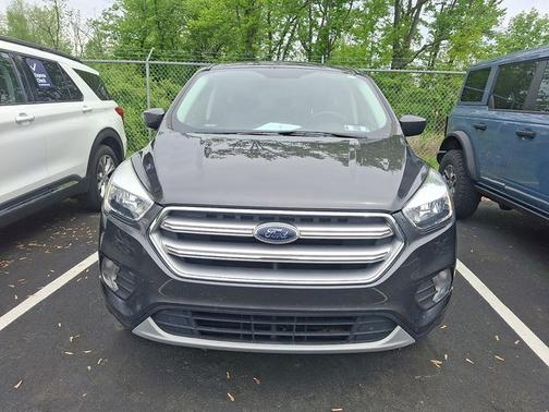 MAGNETIC METALLIC 2017 Ford Escape SE