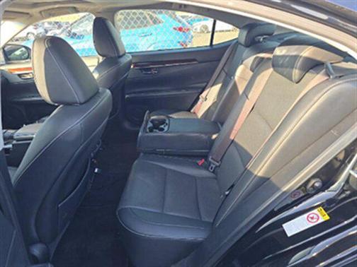 Obsidian 2014 Lexus ES 350 Base