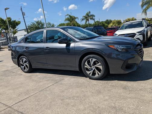2025 Subaru Legacy Premium
