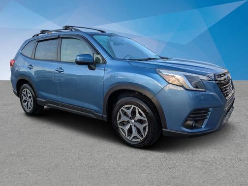 Horizon Blue Pearl 2022 Subaru Forester Premium