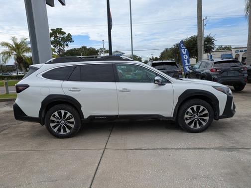 2025 Subaru Outback Touring XT