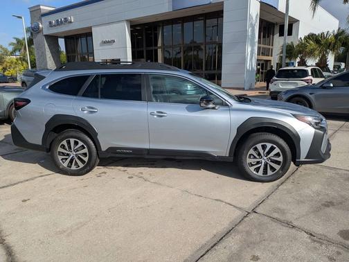 Ice Silver Metallic 2025 Subaru Outback Premium