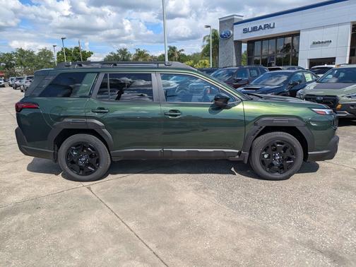Deep Emerald Green Pearl 2026 Subaru Outback Limited