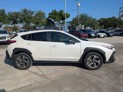 Crystal White Pearl 2024 Subaru Crosstrek Premium