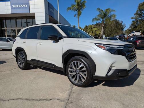 2025 Subaru Forester Touring