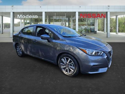 2020 Nissan Versa 1.6 SV