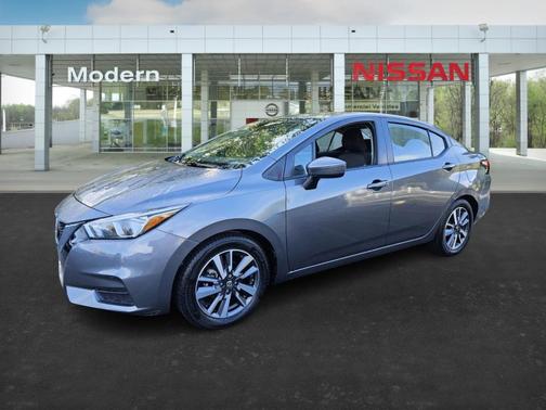 2020 Nissan Versa 1.6 SV