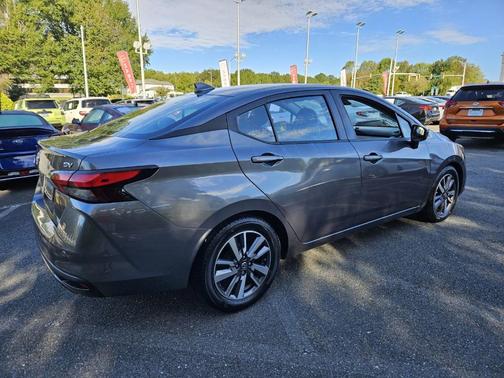 2020 Nissan Versa 1.6 SV