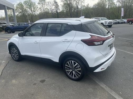2024 Nissan Kicks SV