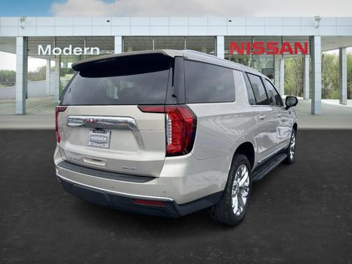 2021 GMC Yukon XL SLT