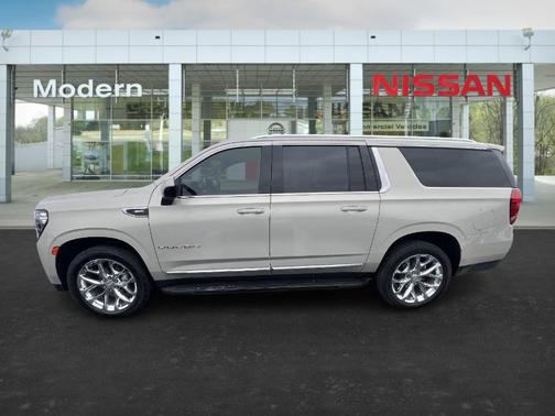 2021 GMC Yukon XL SLT
