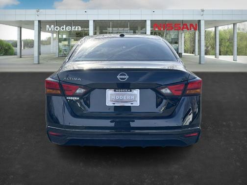 2025 Nissan Altima S