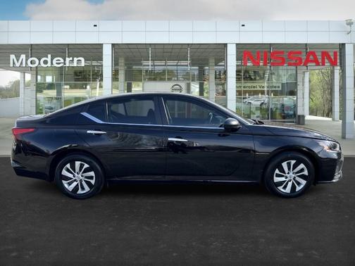 2025 Nissan Altima S