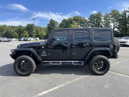 2017 Jeep Wrangler Unlimited Sahara