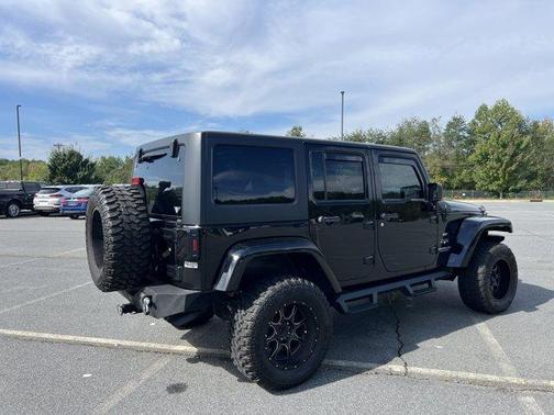 2017 Jeep Wrangler Unlimited Sahara
