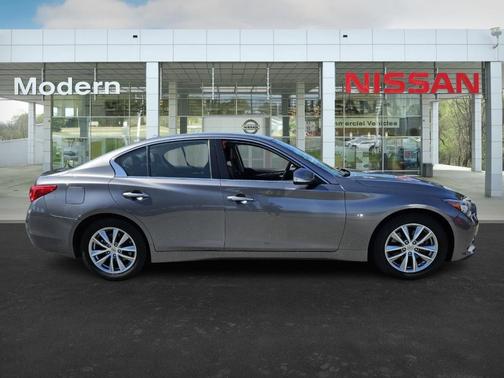 2015 INFINITI Q50 Premium