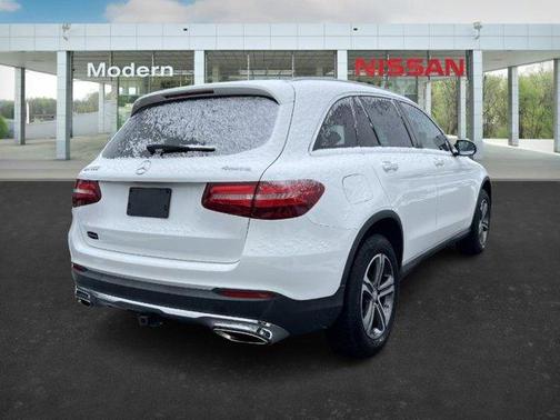 2017 Mercedes-Benz GLC 300 Base 4MATIC