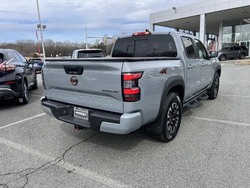 2023 Nissan Frontier PRO-4X
