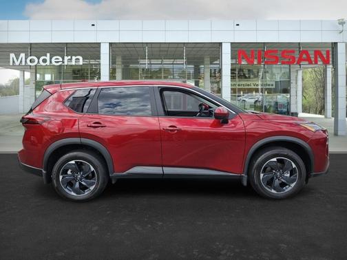 2025 Nissan Rogue SV