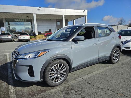 2021 Nissan Kicks SV