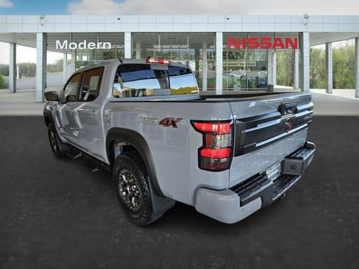 2026 Nissan Frontier PRO-4X w/R Package