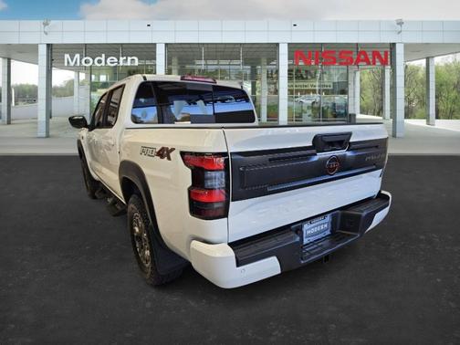 2026 Nissan Frontier PRO-4X w/R Package