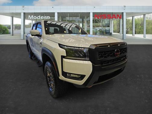 2026 Nissan Frontier PRO-4X w/R Package