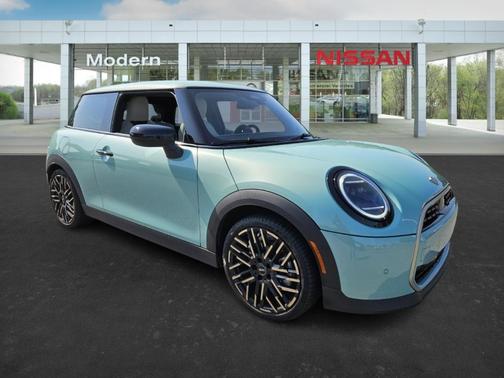 2025 MINI Hardtop S